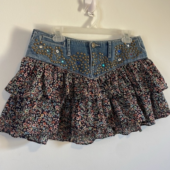 Y2K Western Ruffle Mini Skirt 6 Jean Floral Jewel Stud Express Denim 00s Baby - Picture 3 of 16